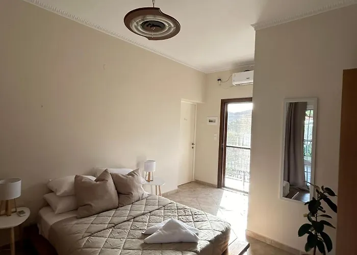 Sea La Vie By Kalliope *